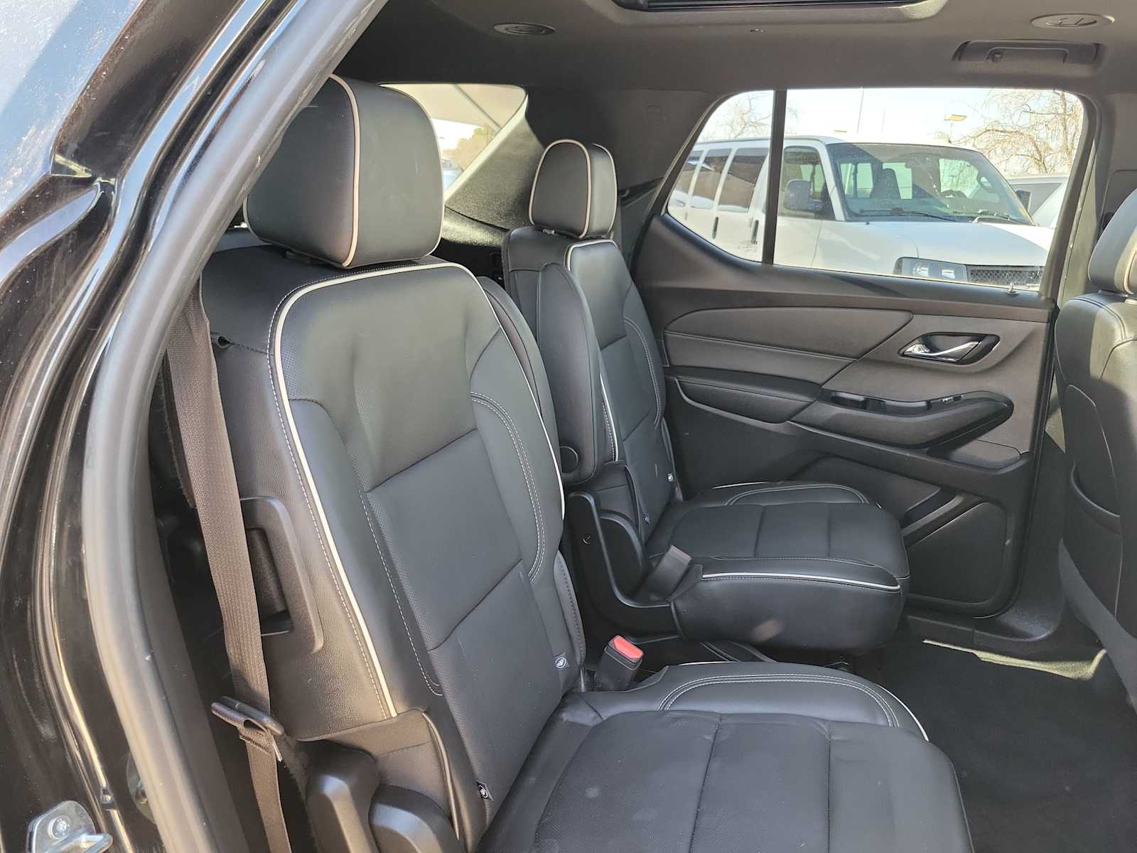 Thumbnail: 2023 Chevrolet Traverse - 13