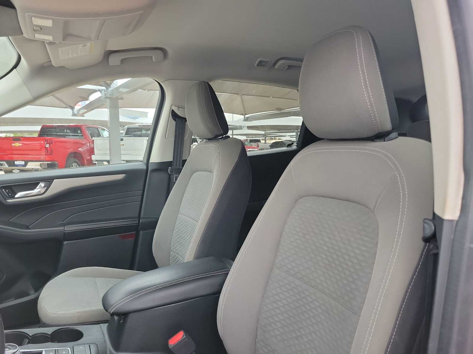Thumbnail: 2021 Ford Escape - 15