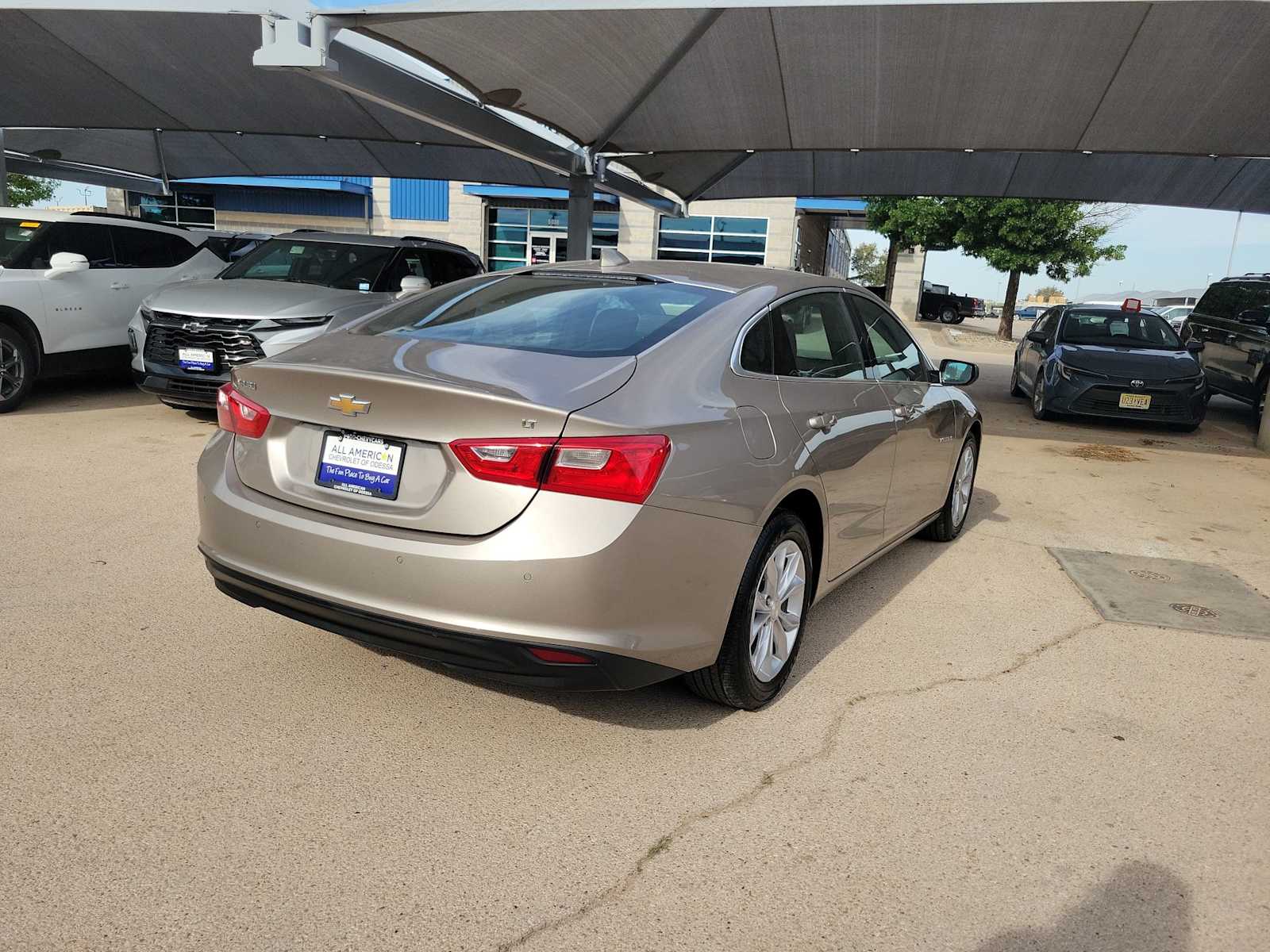 Thumbnail: 2024 Chevrolet Malibu - 8