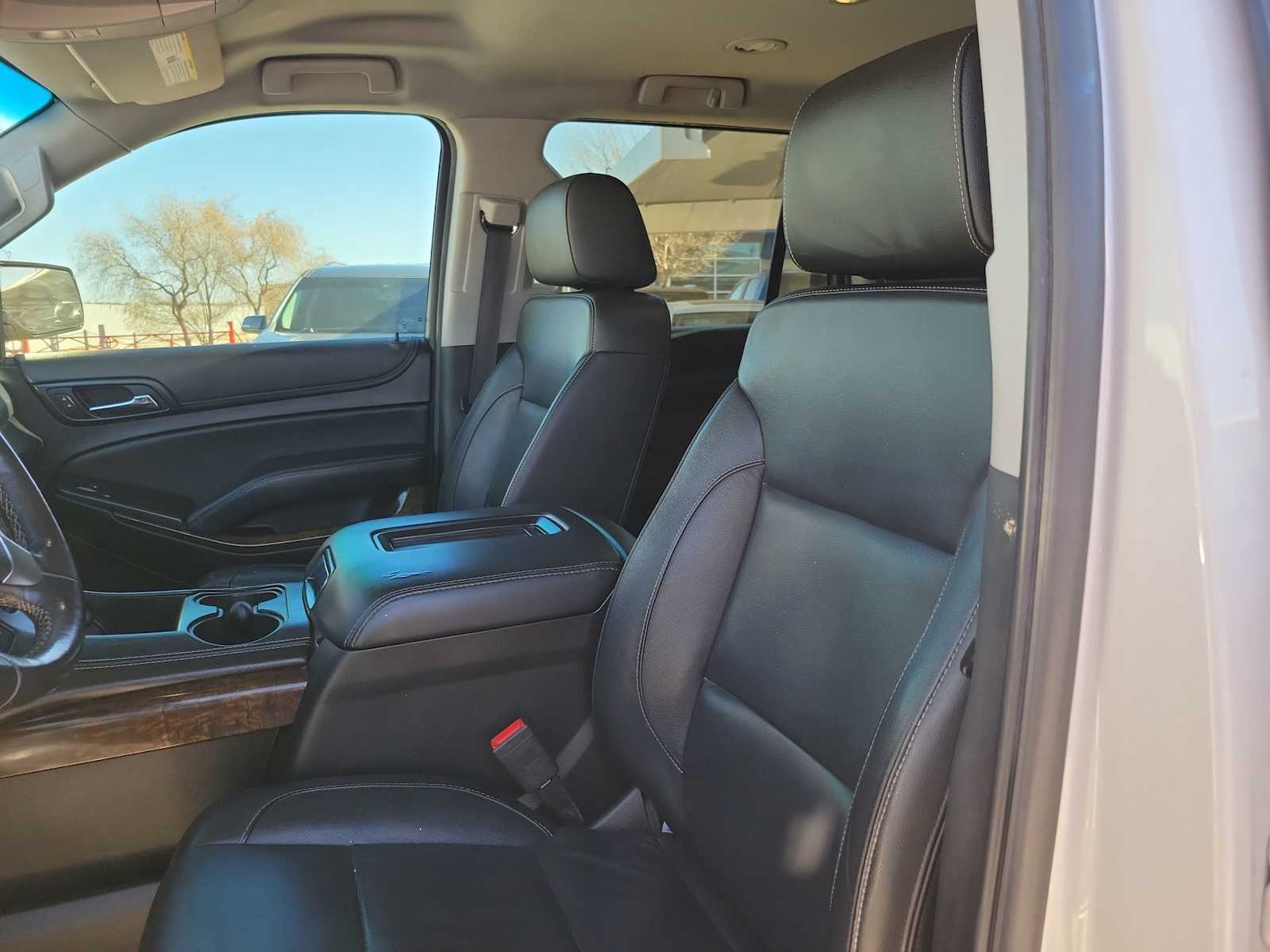 Thumbnail: 2020 Chevrolet Tahoe - 11