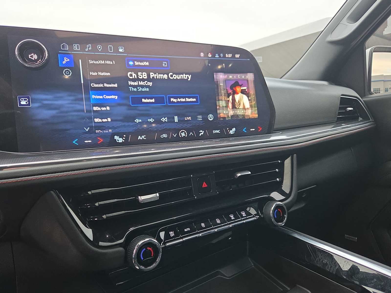 Thumbnail: 2025 Chevrolet Tahoe - 21