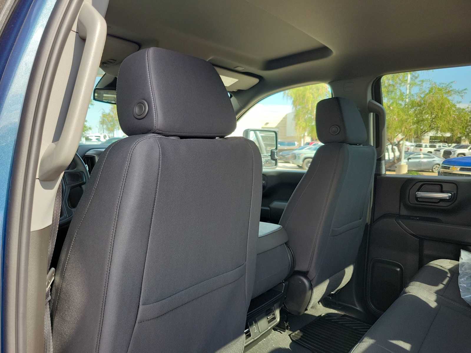 Thumbnail: 2026 Chevrolet Silverado 2500 - 12