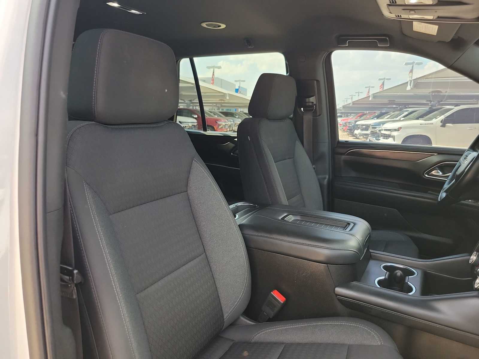 Thumbnail: 2023 Chevrolet Tahoe - 14