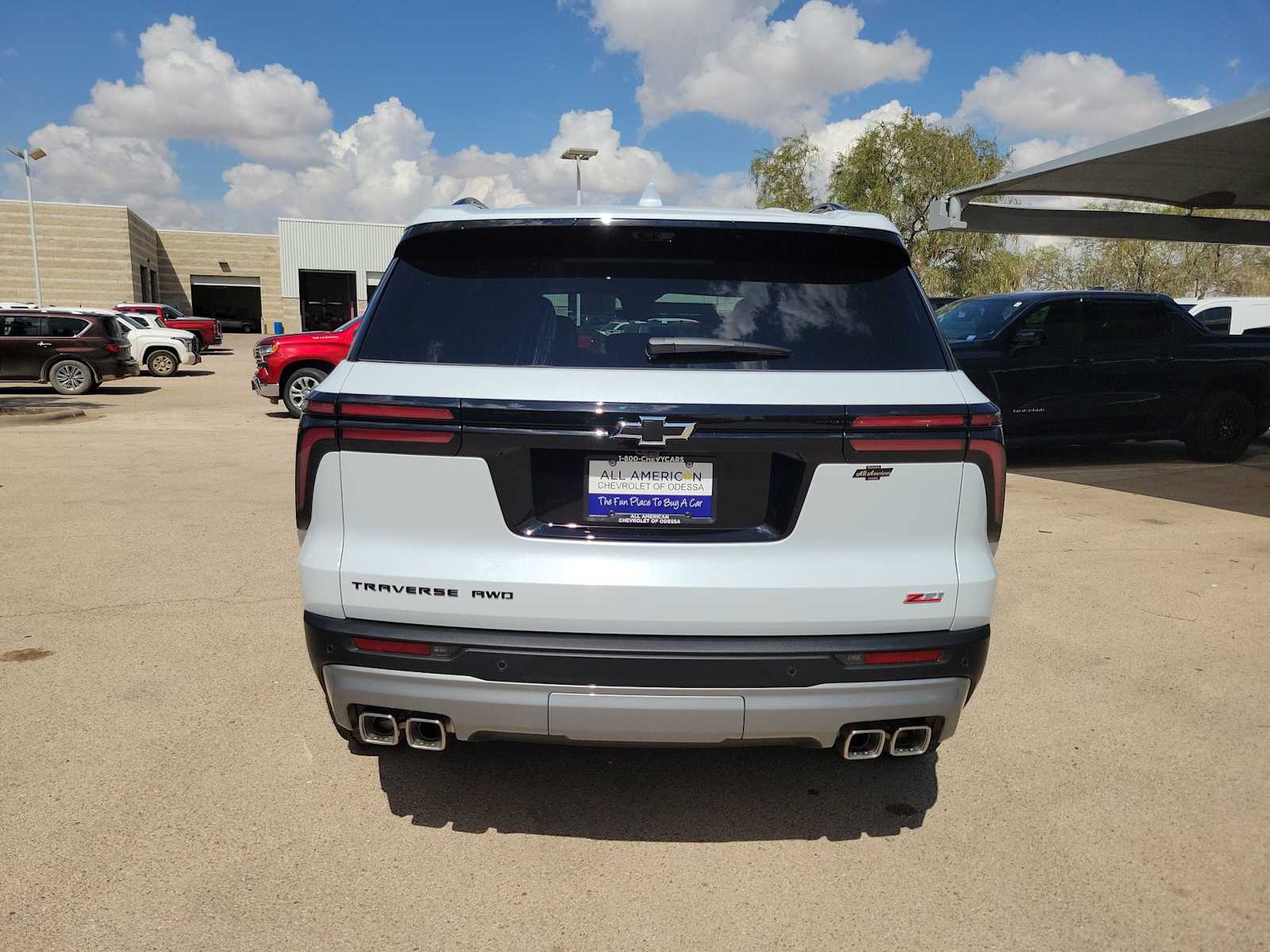 Thumbnail: 2026 Chevrolet Traverse - 5