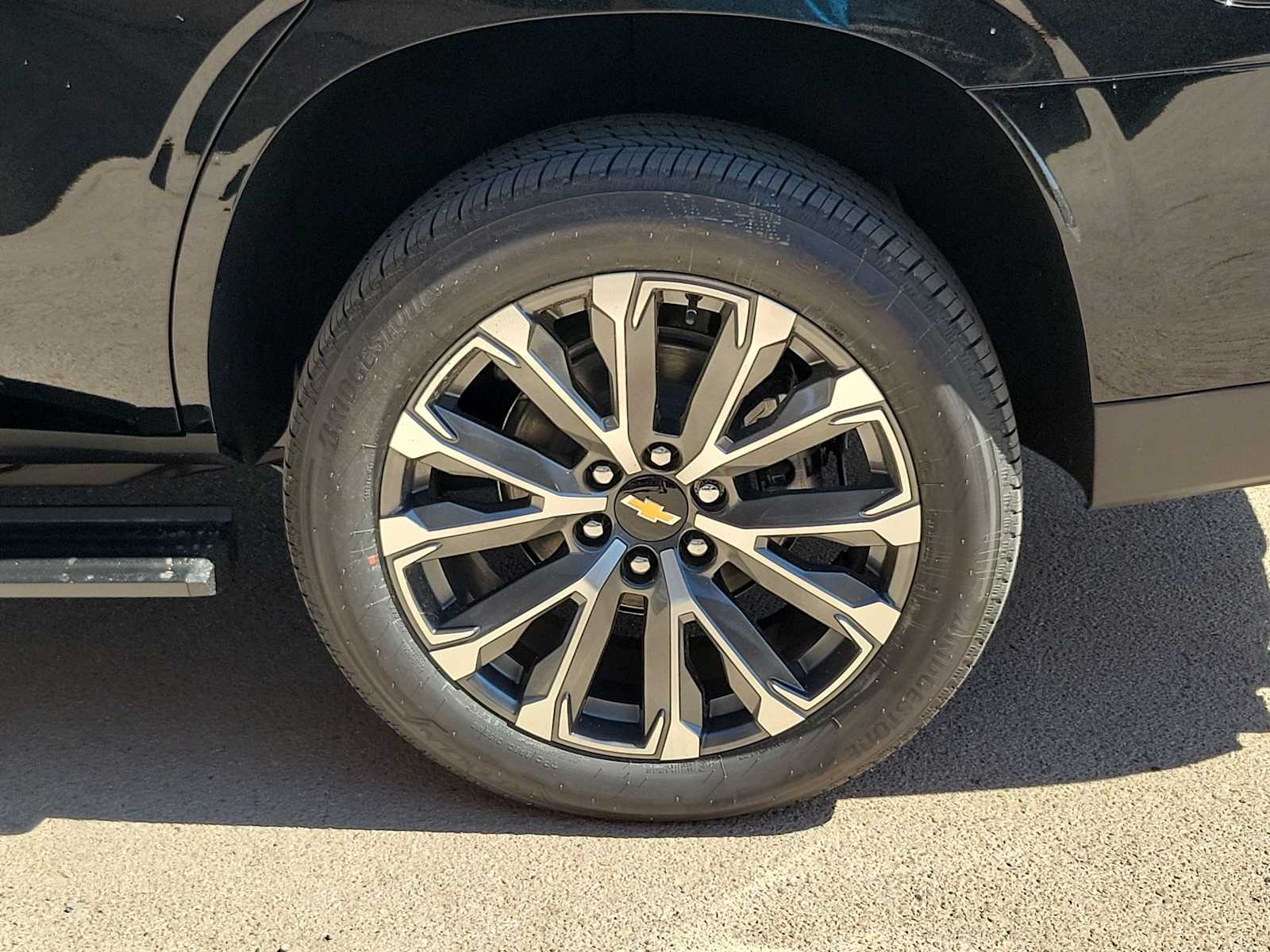 Thumbnail: 2026 Chevrolet Tahoe - 12