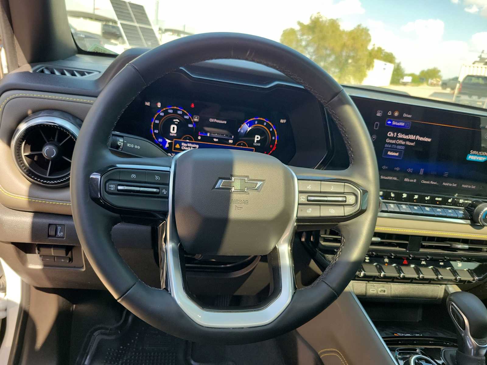 Thumbnail: 2023 Chevrolet Colorado - 15