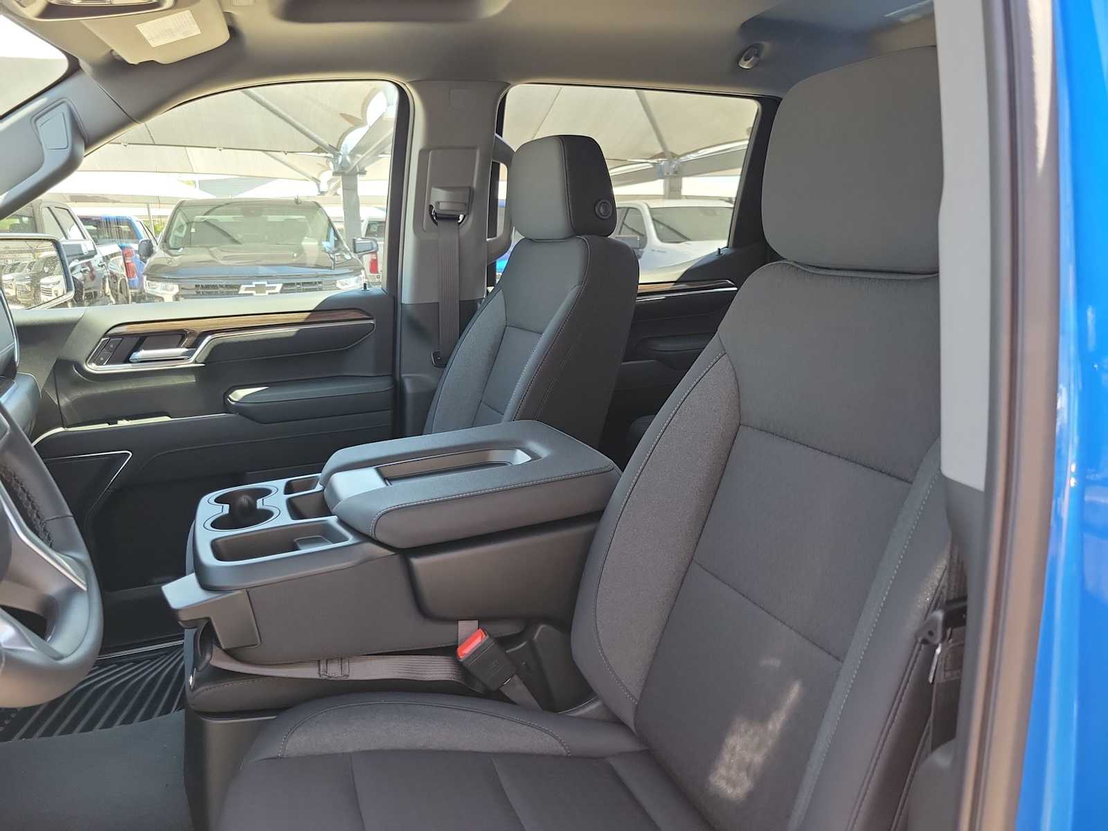 Thumbnail: 2026 Chevrolet Silverado 1500 - 11