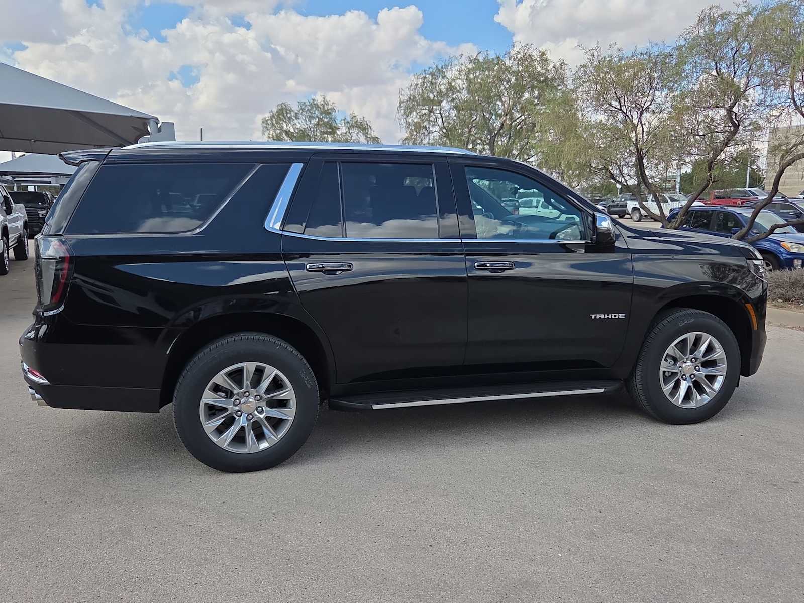 Thumbnail: 2026 Chevrolet Tahoe - 5