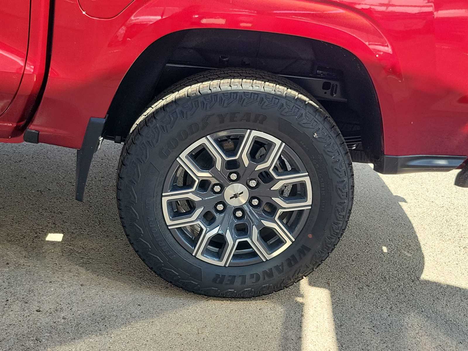 Thumbnail: 2026 Chevrolet Colorado - 8