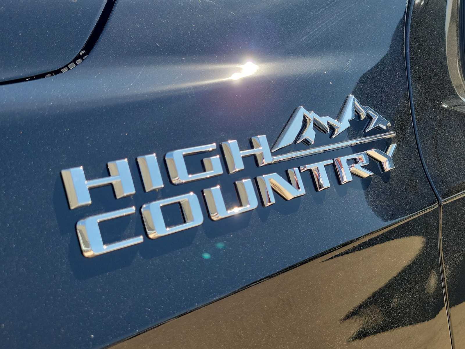 Thumbnail: 2025 Chevrolet Tahoe - 7