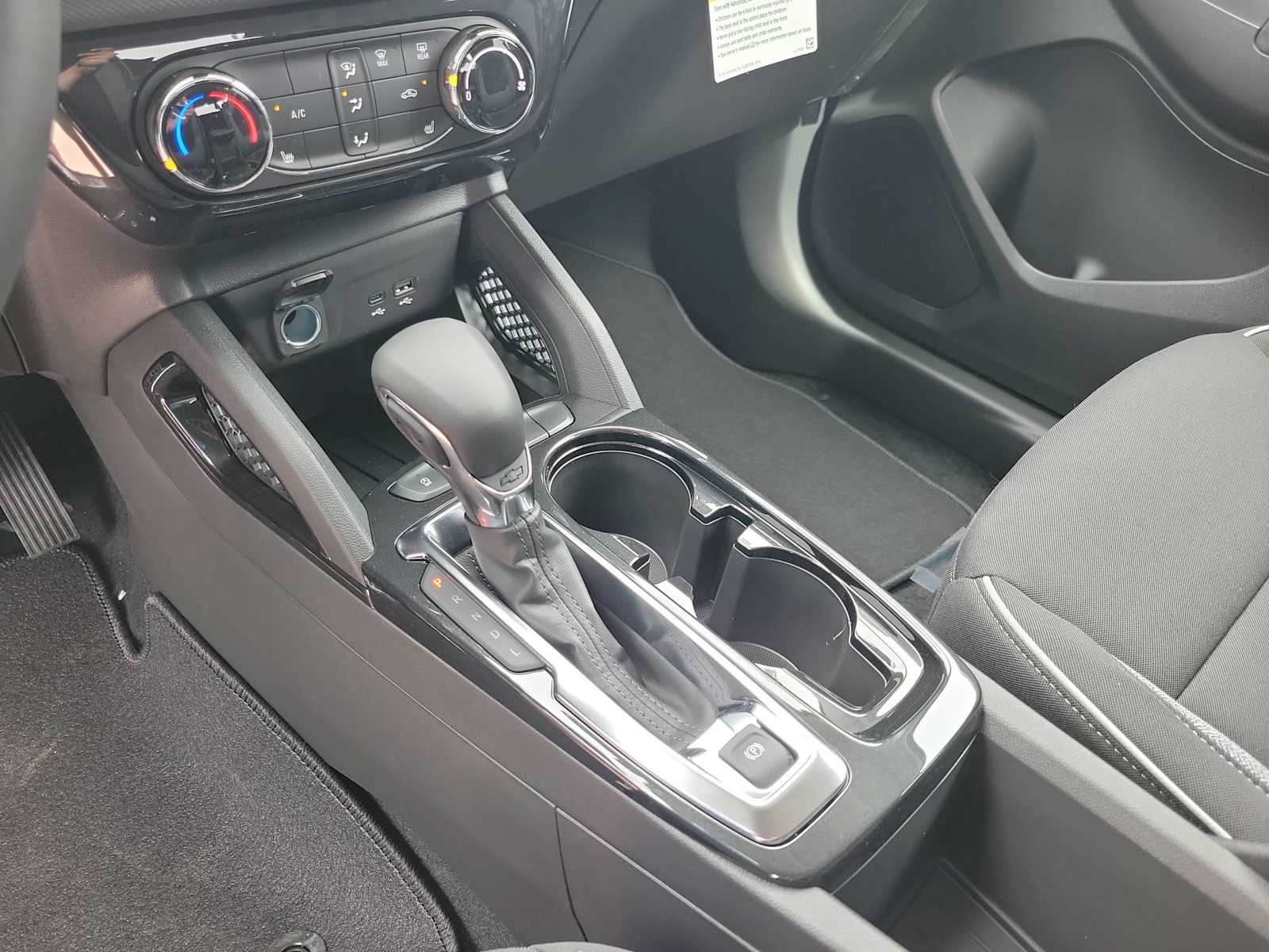 Thumbnail: 2026 Chevrolet TrailBlazer - 21