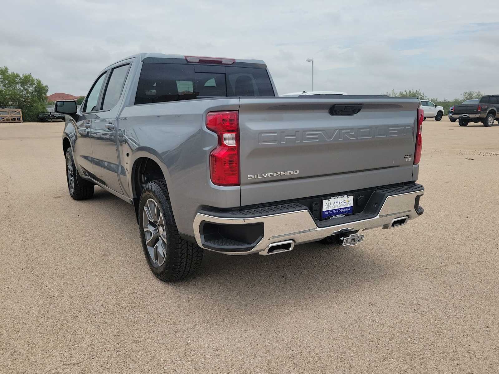 Thumbnail: 2026 Chevrolet Silverado 1500 - 6