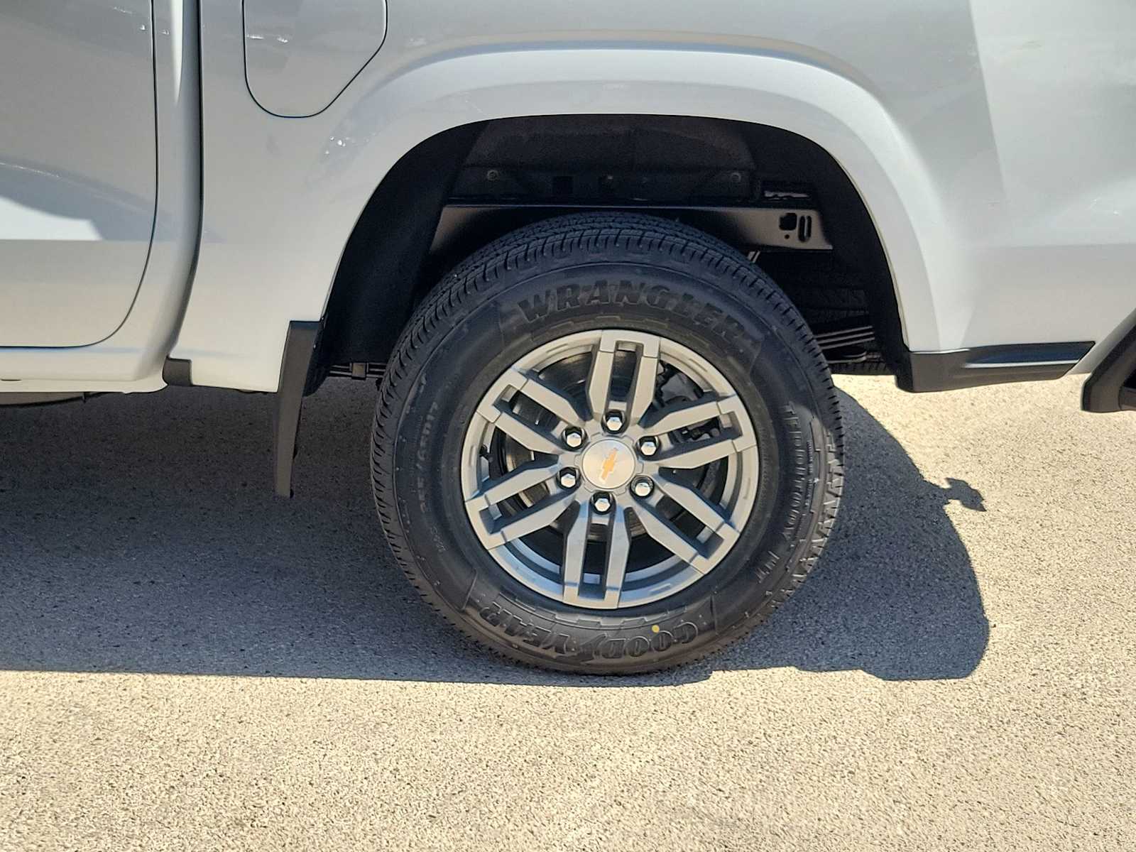 Thumbnail: 2026 Chevrolet Colorado - 8