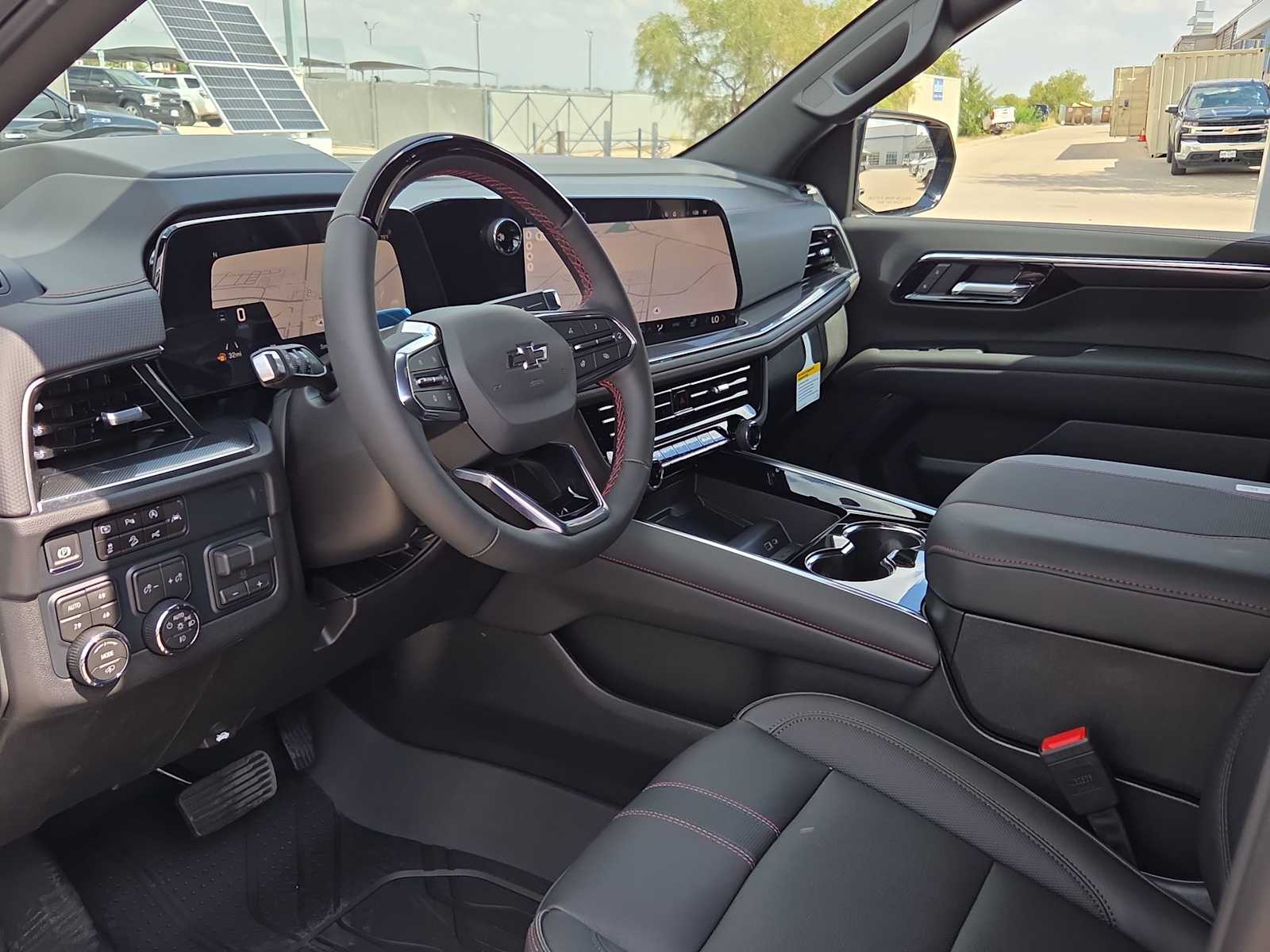 Thumbnail: 2026 Chevrolet Tahoe - 2