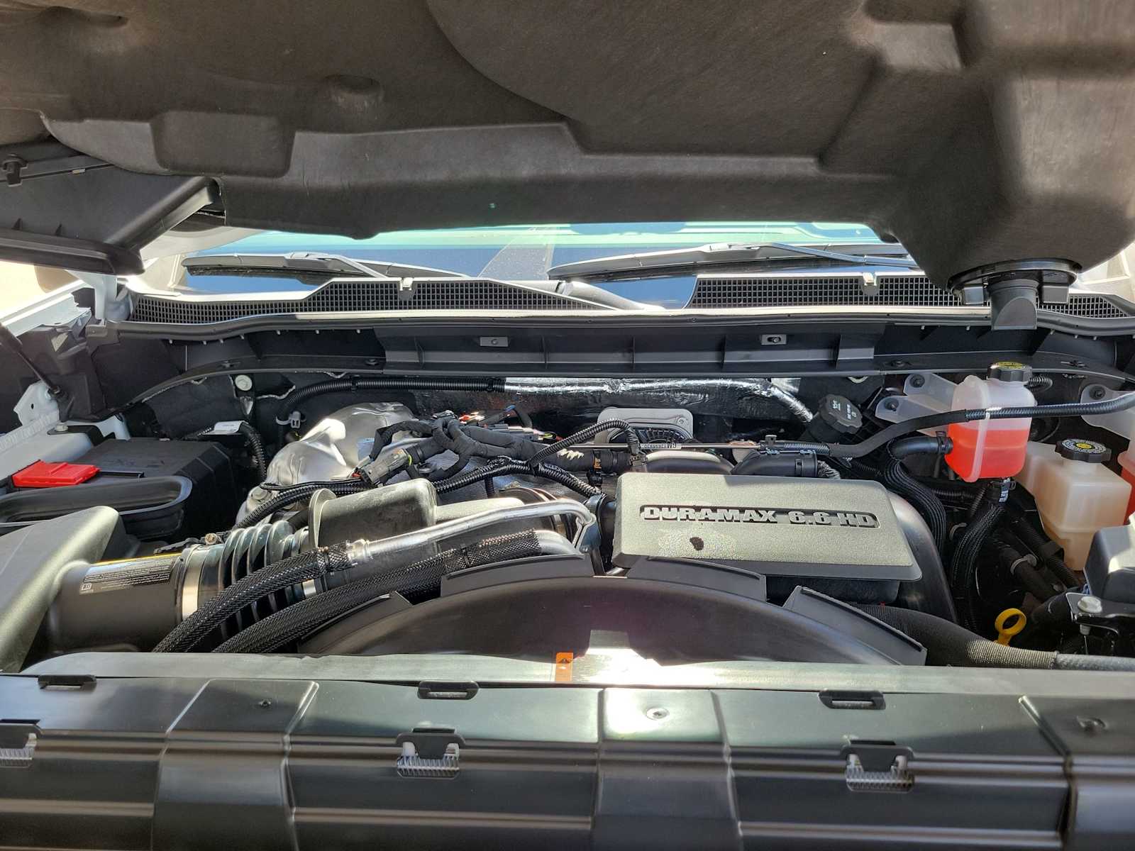 Thumbnail: 2026 Chevrolet Silverado 3500 - 9