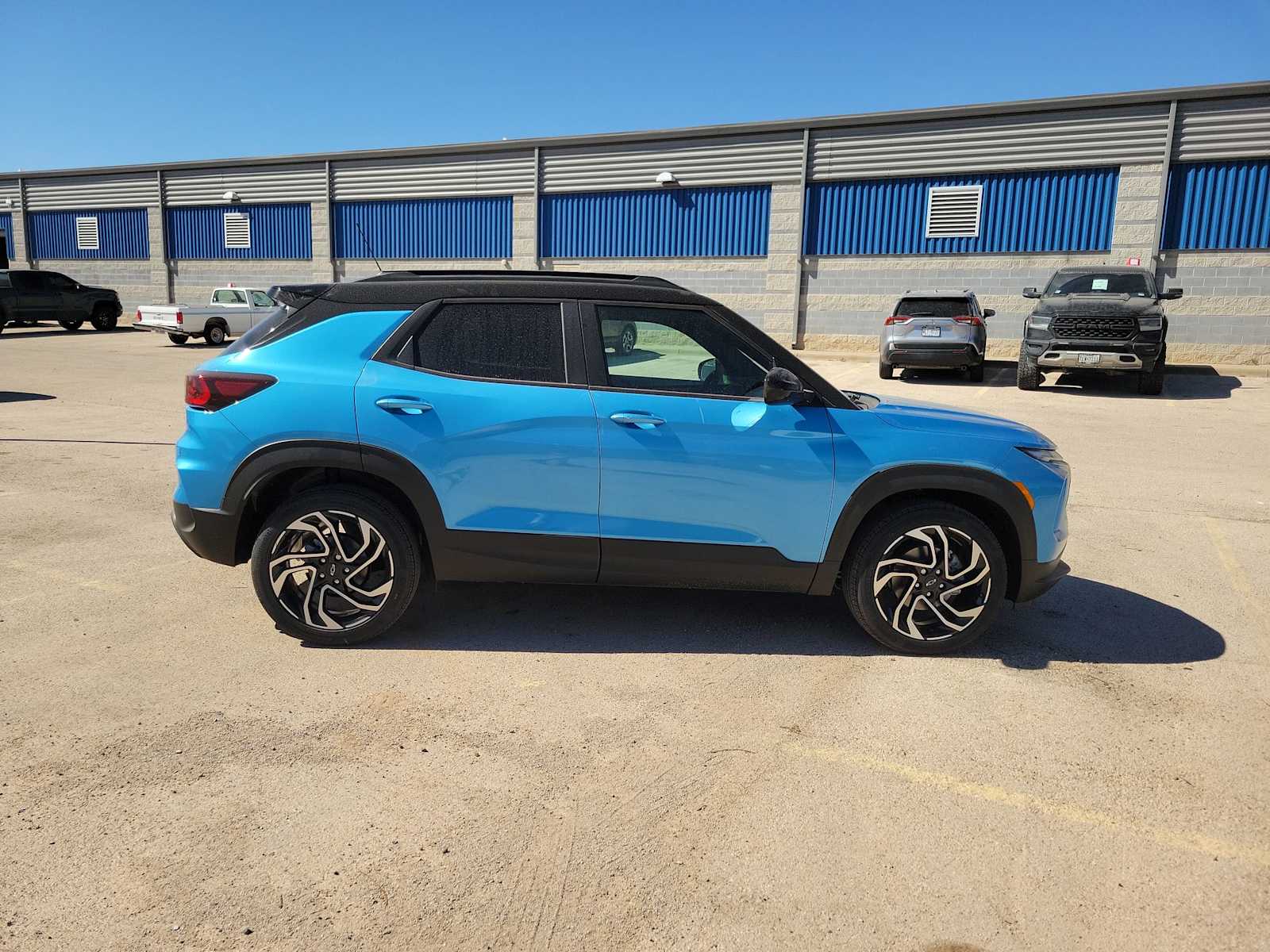 Thumbnail: 2026 Chevrolet TrailBlazer - 9