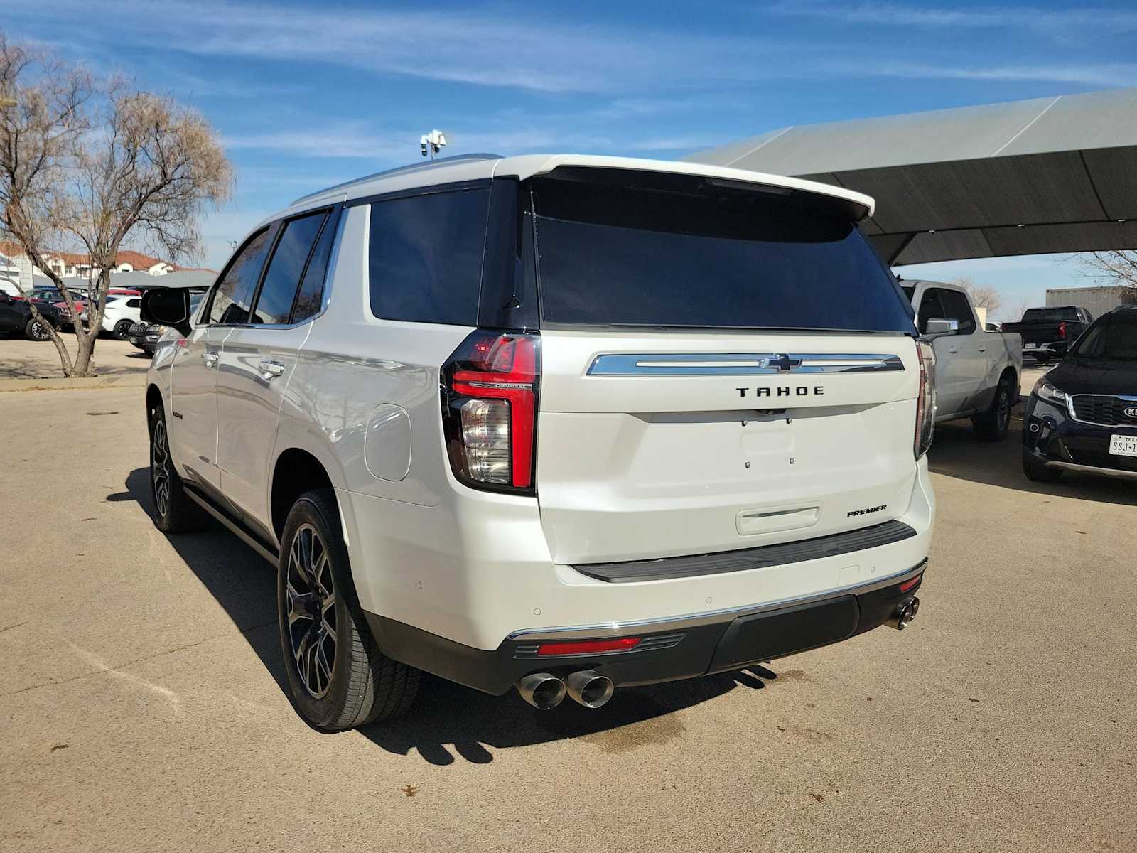 Thumbnail: 2024 Chevrolet Tahoe - 4