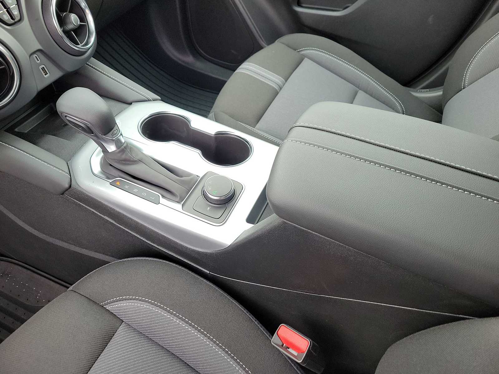 Thumbnail: 2025 Chevrolet Blazer - 16