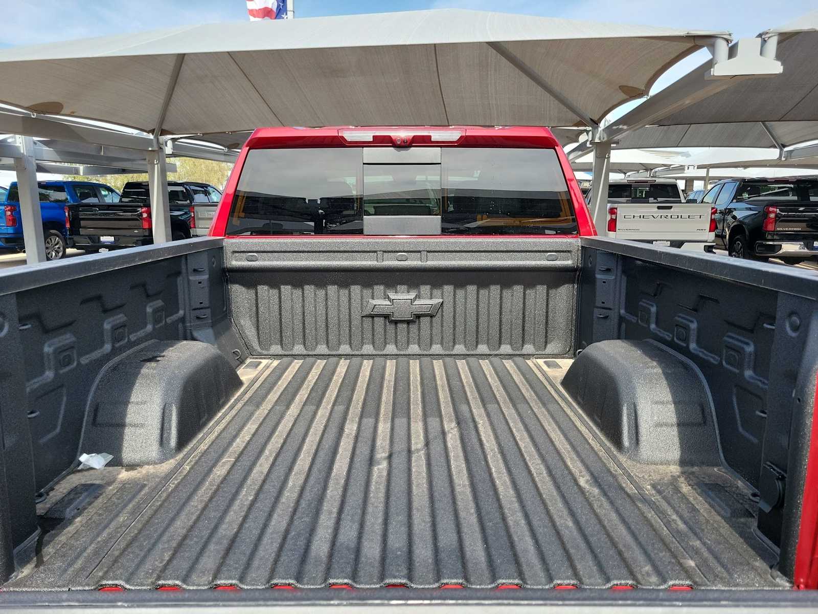 Thumbnail: 2026 Chevrolet Silverado 1500 - 19