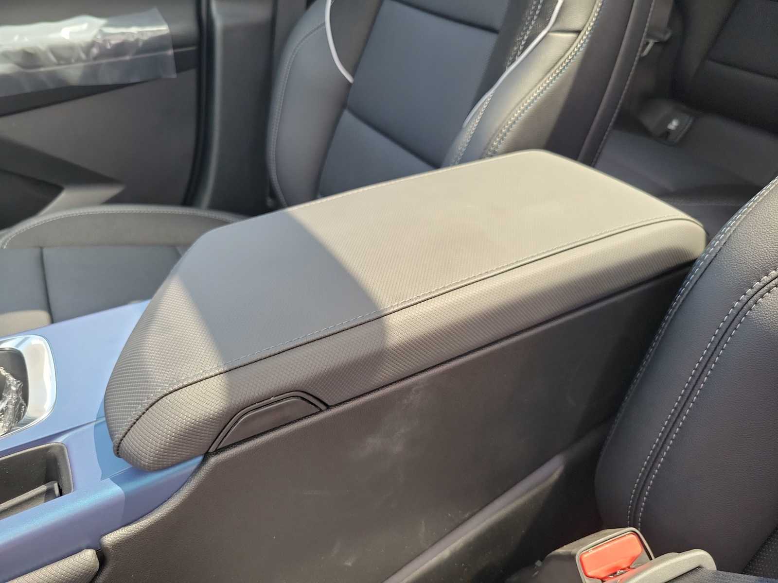 Thumbnail: 2025 Chevrolet Equinox - 16