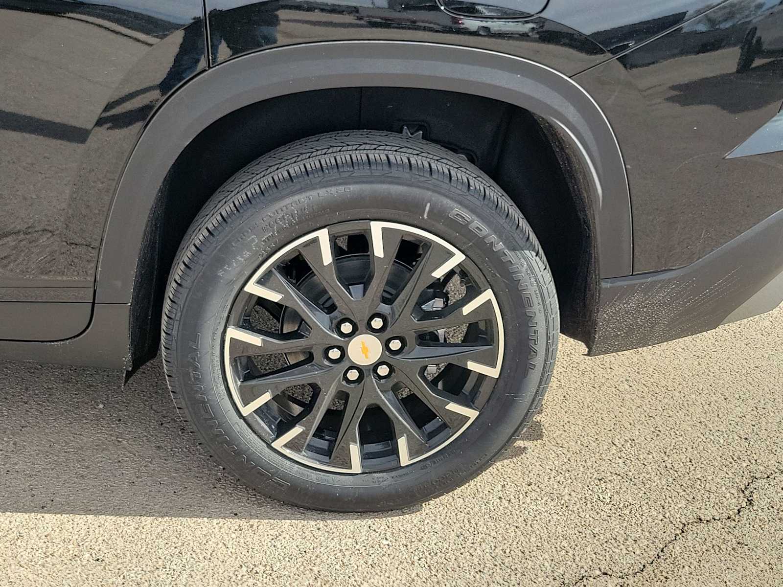 Thumbnail: 2026 Chevrolet Traverse - 4