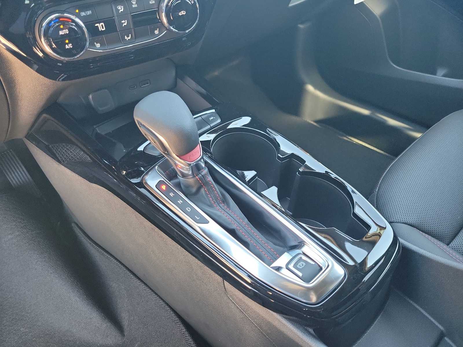 Thumbnail: 2026 Chevrolet Trax - 17