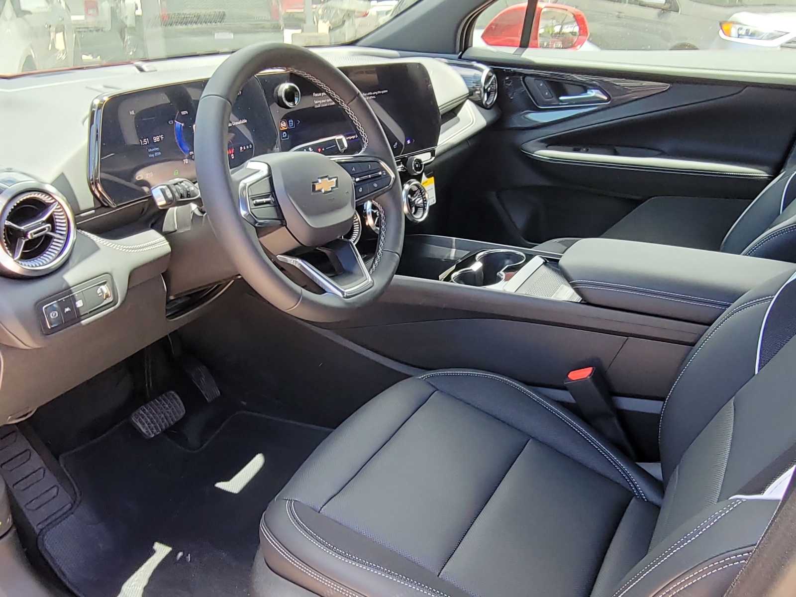Thumbnail: 2024 Chevrolet Blazer EV - 2