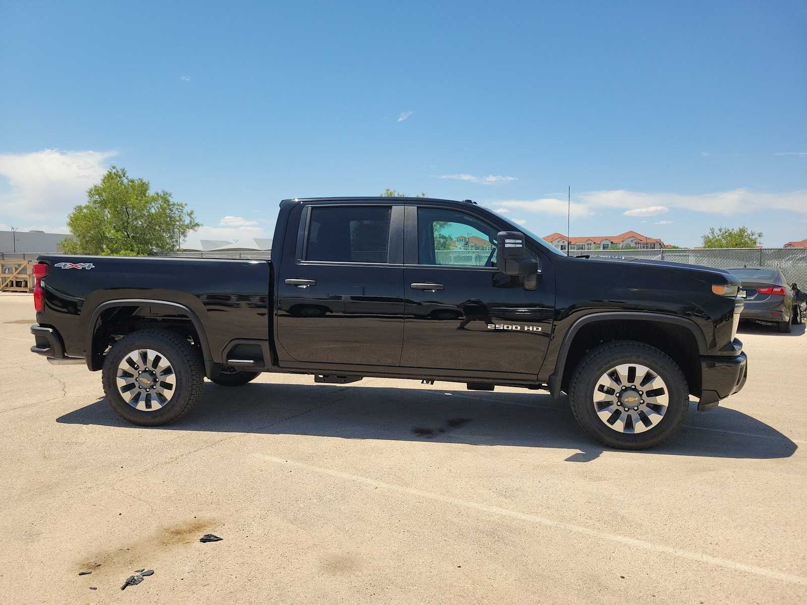 Thumbnail: 2026 Chevrolet Silverado 2500 - 9
