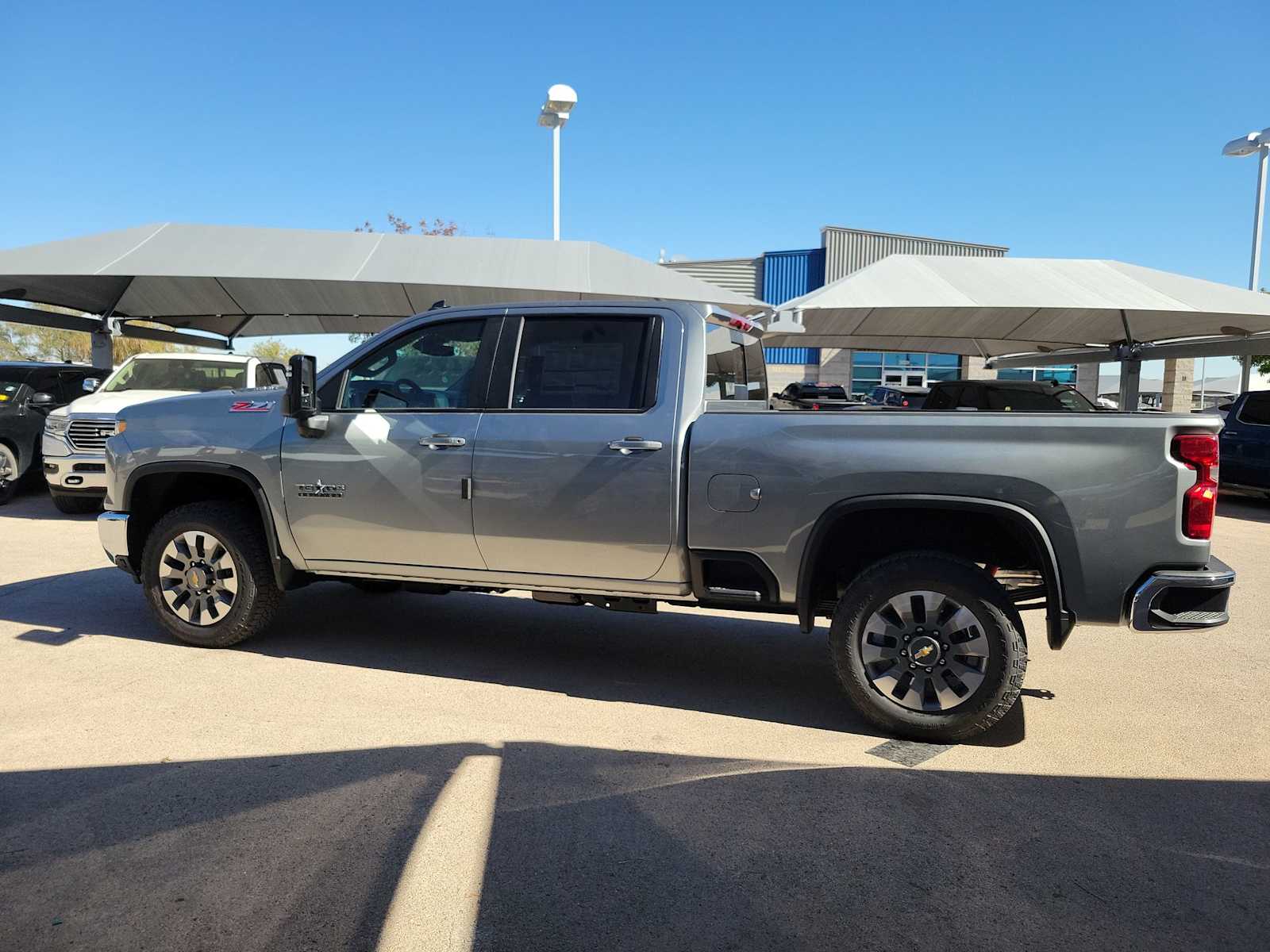 Thumbnail: 2026 Chevrolet Silverado 2500 - 11