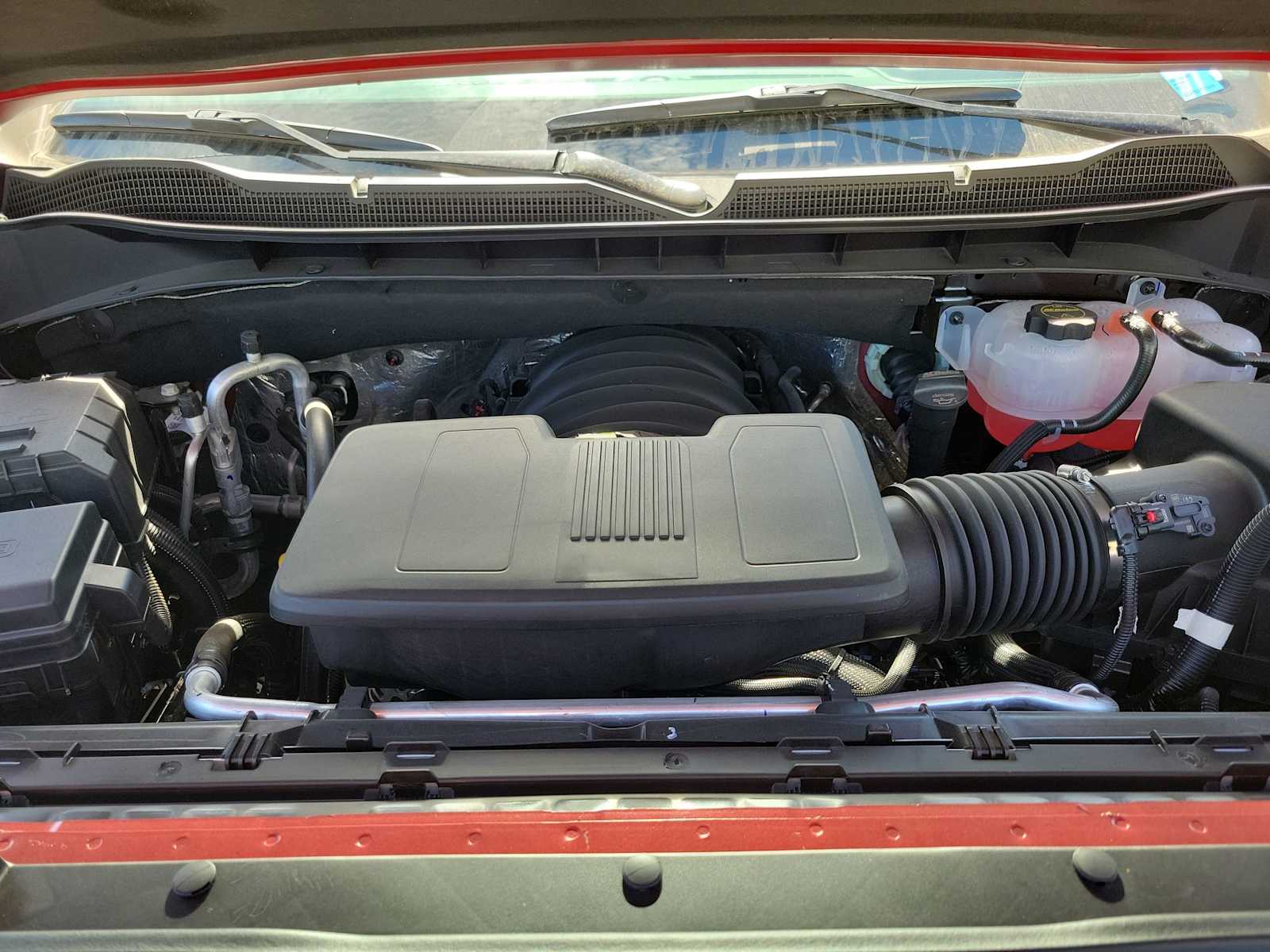 Thumbnail: 2026 Chevrolet Silverado 1500 - 9