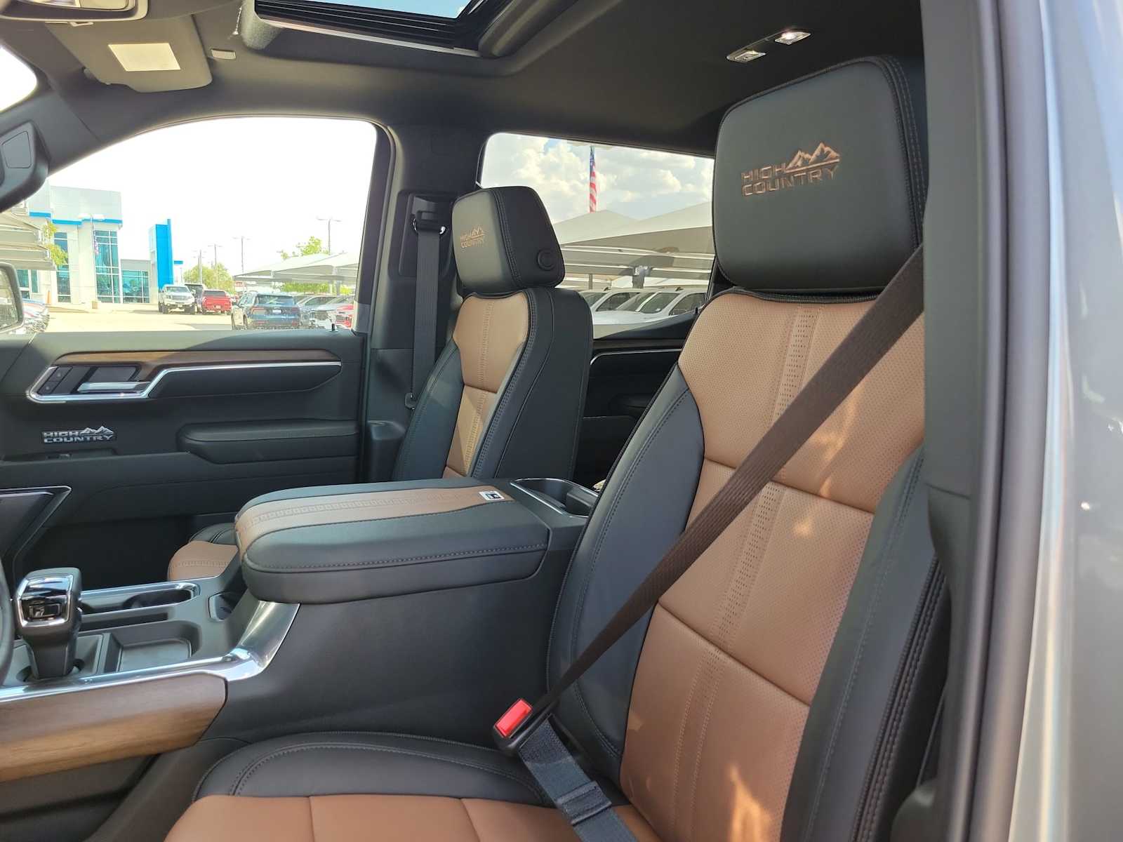 Thumbnail: 2026 Chevrolet Silverado 1500 - 11