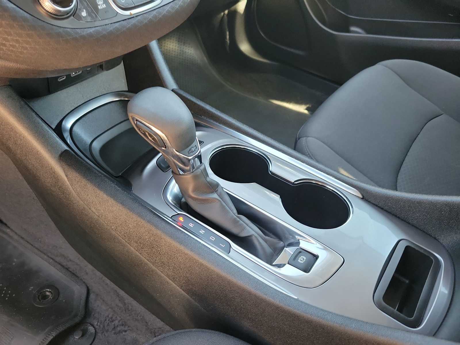 Thumbnail: 2024 Chevrolet Malibu - 17