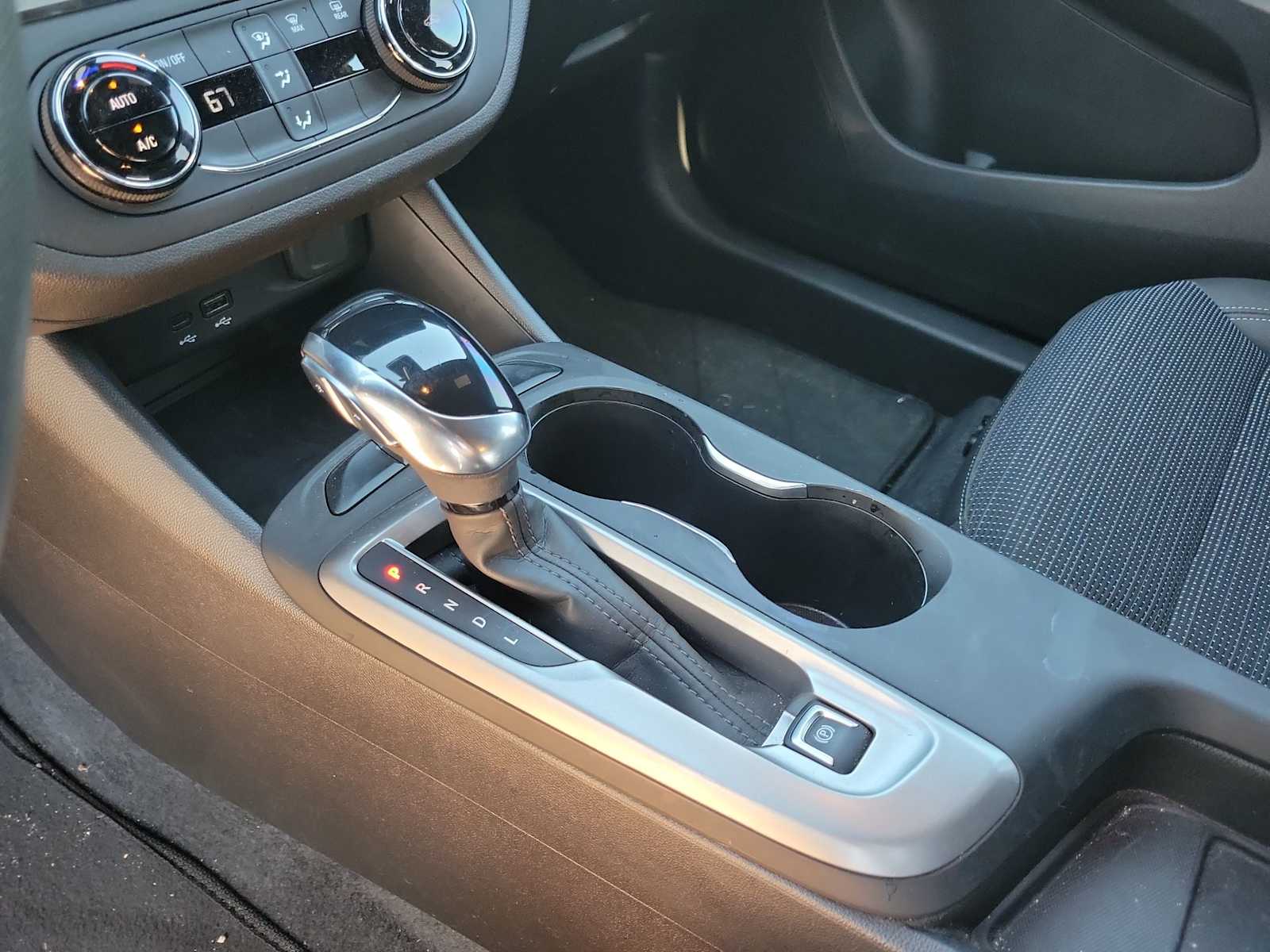 Thumbnail: 2024 Buick Envista - 17