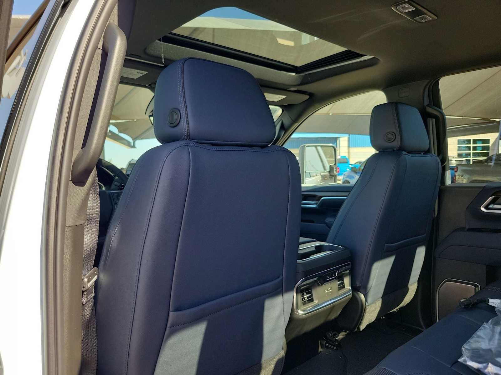 Thumbnail: 2026 Chevrolet Silverado 2500 - 12