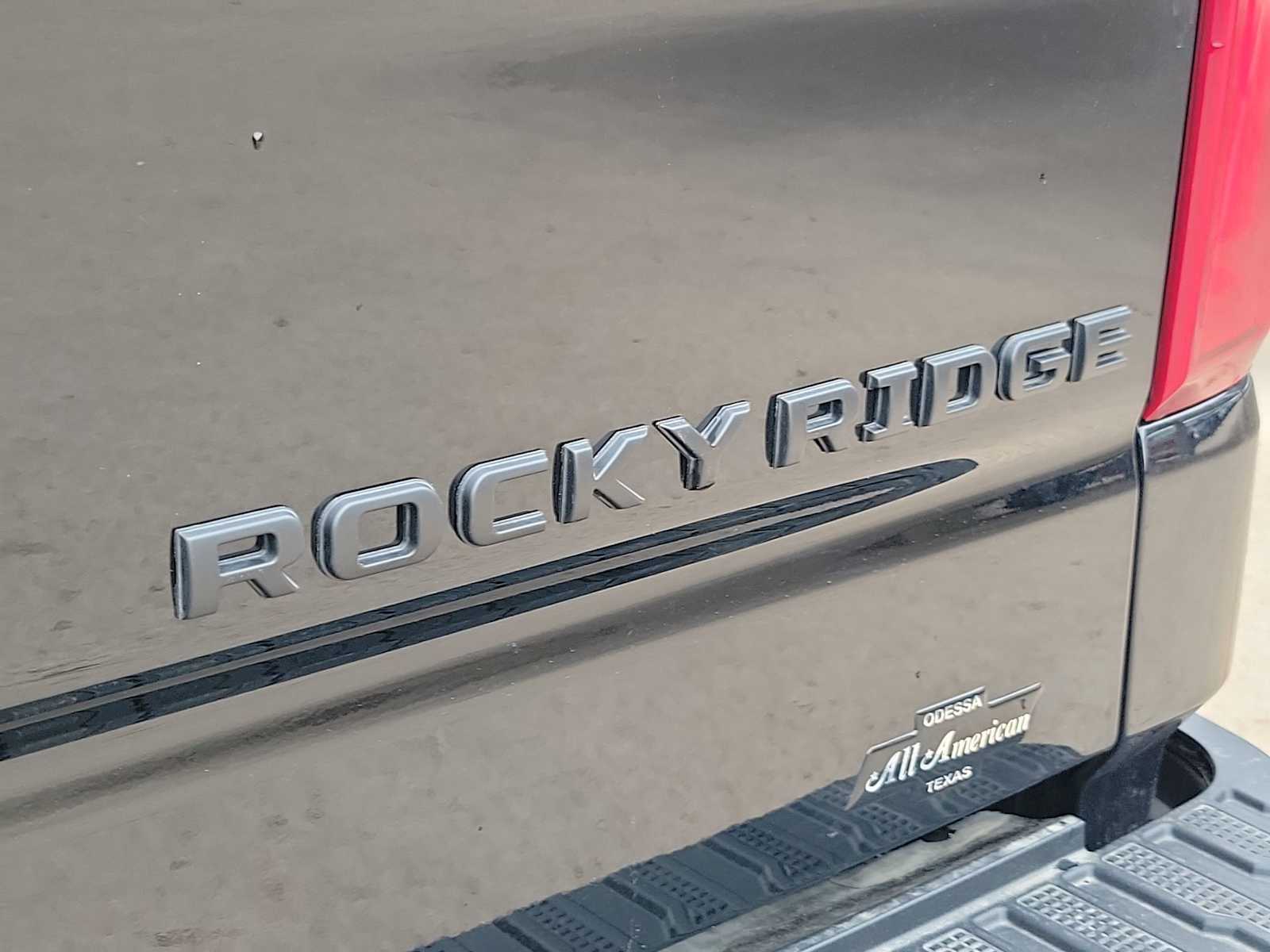 Thumbnail: 2026 Chevrolet Silverado 1500 - 11