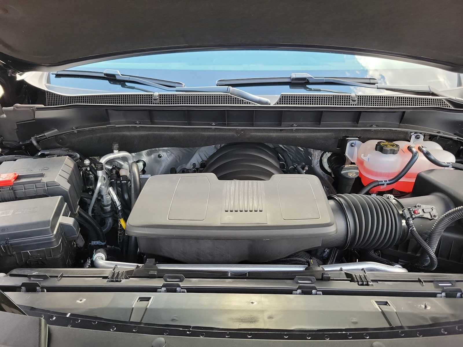 Thumbnail: 2026 Chevrolet Tahoe - 9