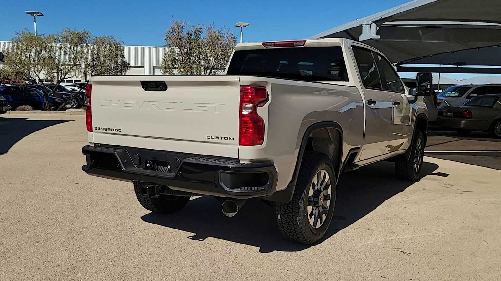 Thumbnail: 2026 Chevrolet Silverado 2500 - 9