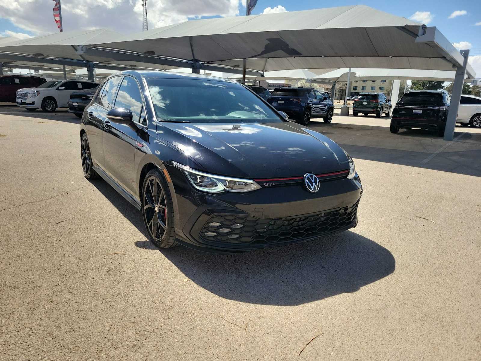 Thumbnail: 2024 Volkswagen Golf - 2