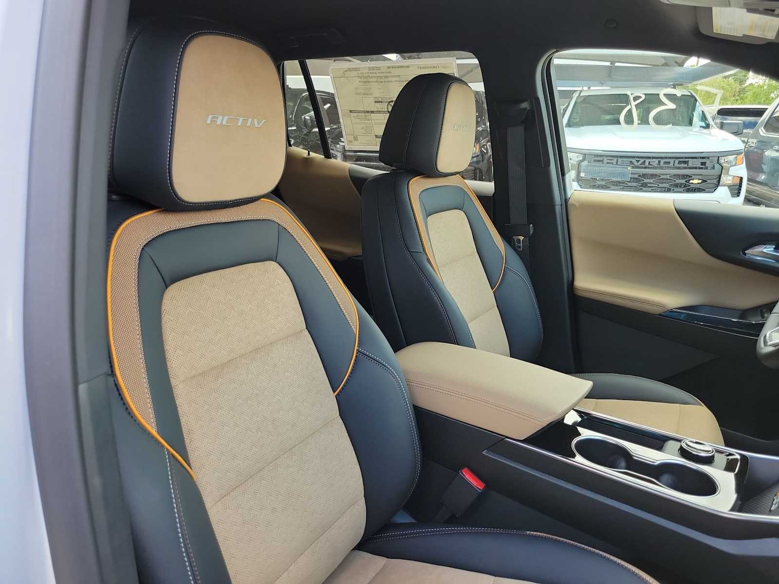 Thumbnail: 2026 Chevrolet Equinox - 14