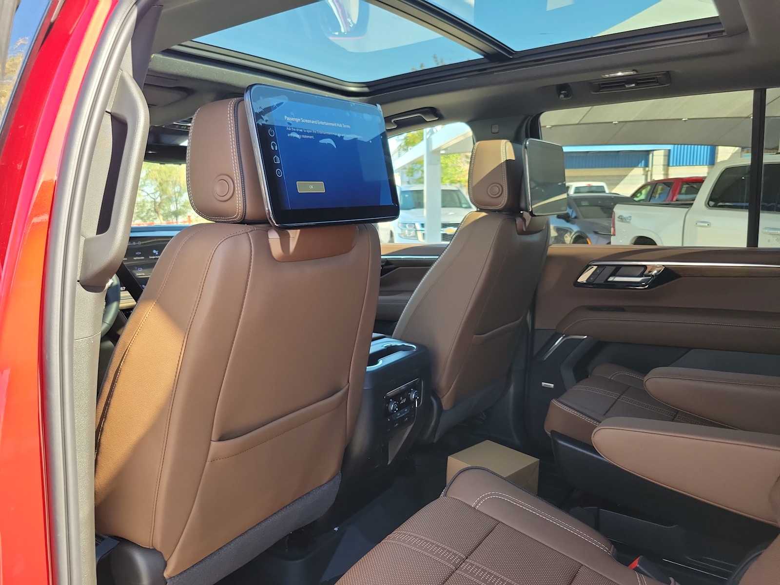 Thumbnail: 2026 Chevrolet Tahoe - 12