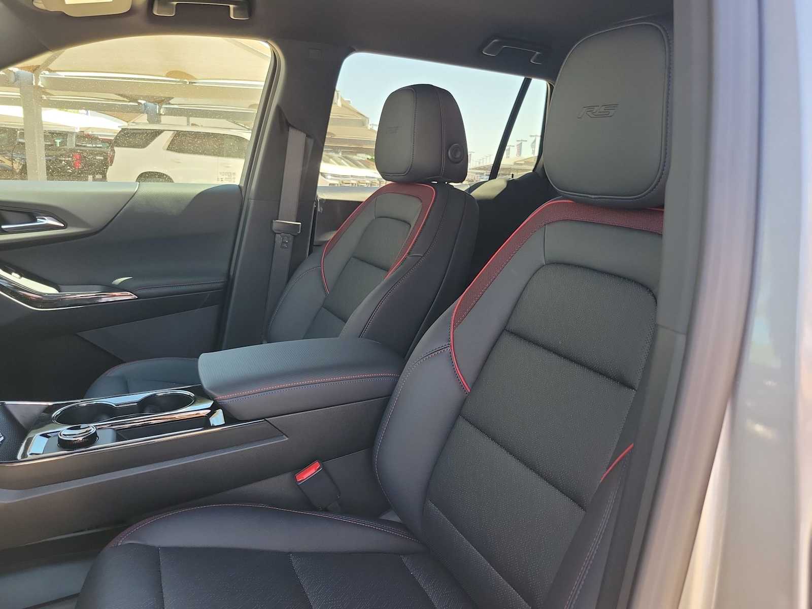 Thumbnail: 2026 Chevrolet Equinox - 15