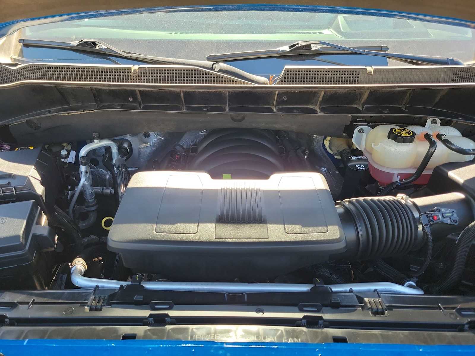 Thumbnail: 2023 Chevrolet Silverado 1500 - 9