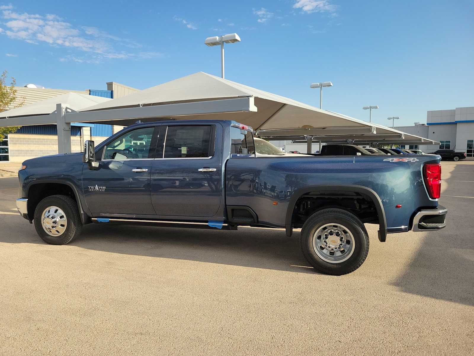 Thumbnail: 2026 Chevrolet Silverado 3500 - 3