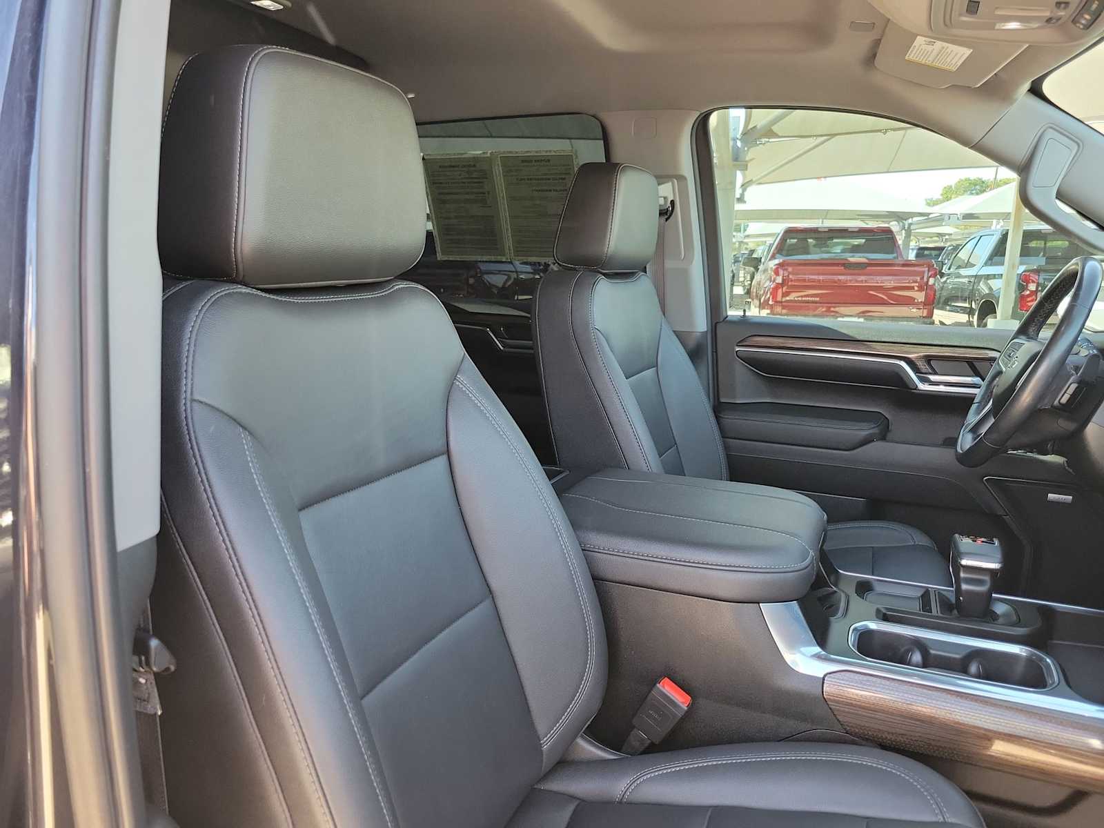 Thumbnail: 2023 Chevrolet Silverado 1500 - 14