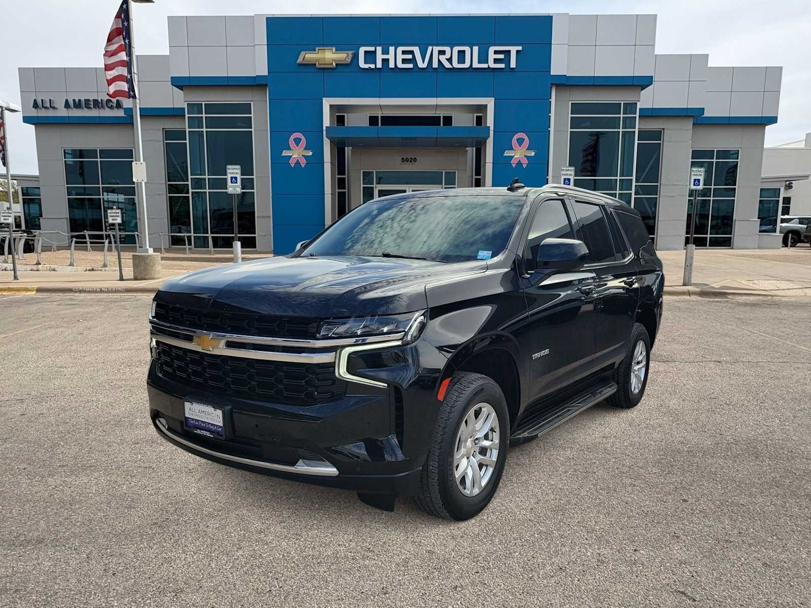 Thumbnail: 2022 Chevrolet Tahoe - 1