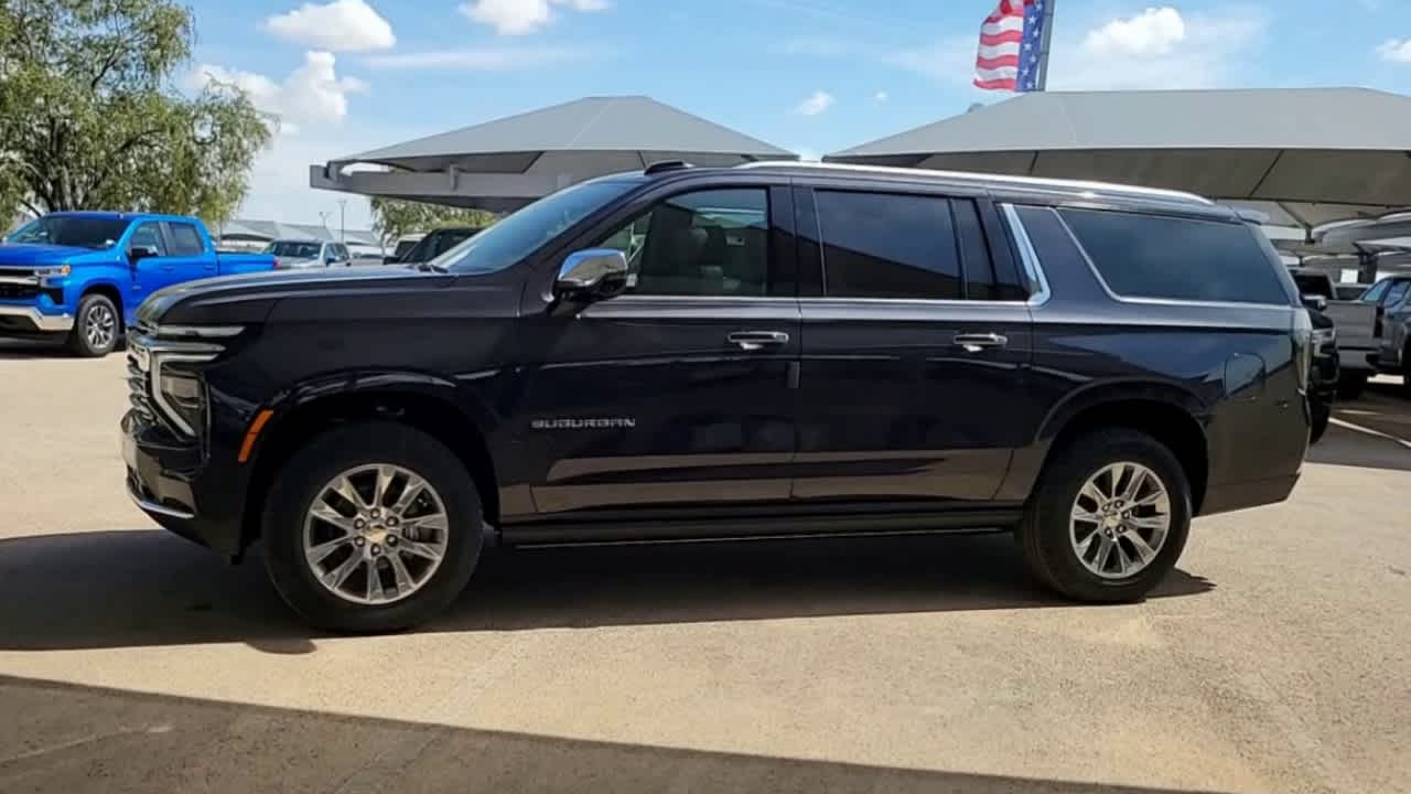 Thumbnail: 2026 Chevrolet Suburban - 6