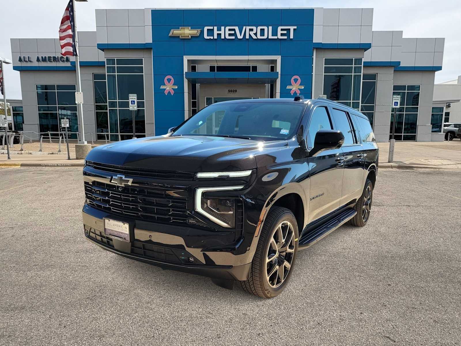 2026 Chevrolet Suburban RST's photo