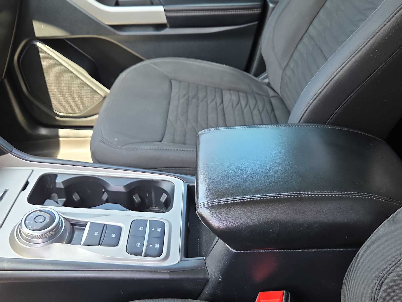Thumbnail: 2021 Ford Explorer - 20