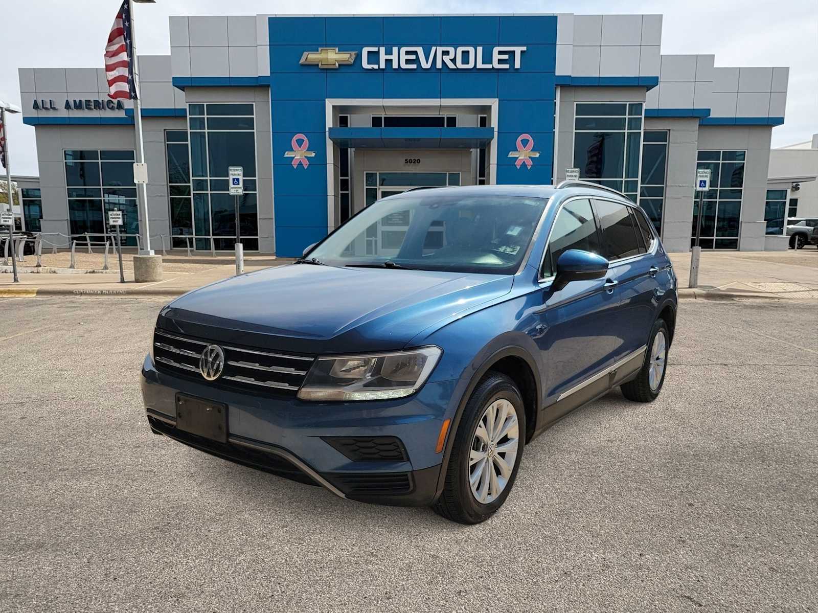 Thumbnail: 2018 Volkswagen Tiguan - 1
