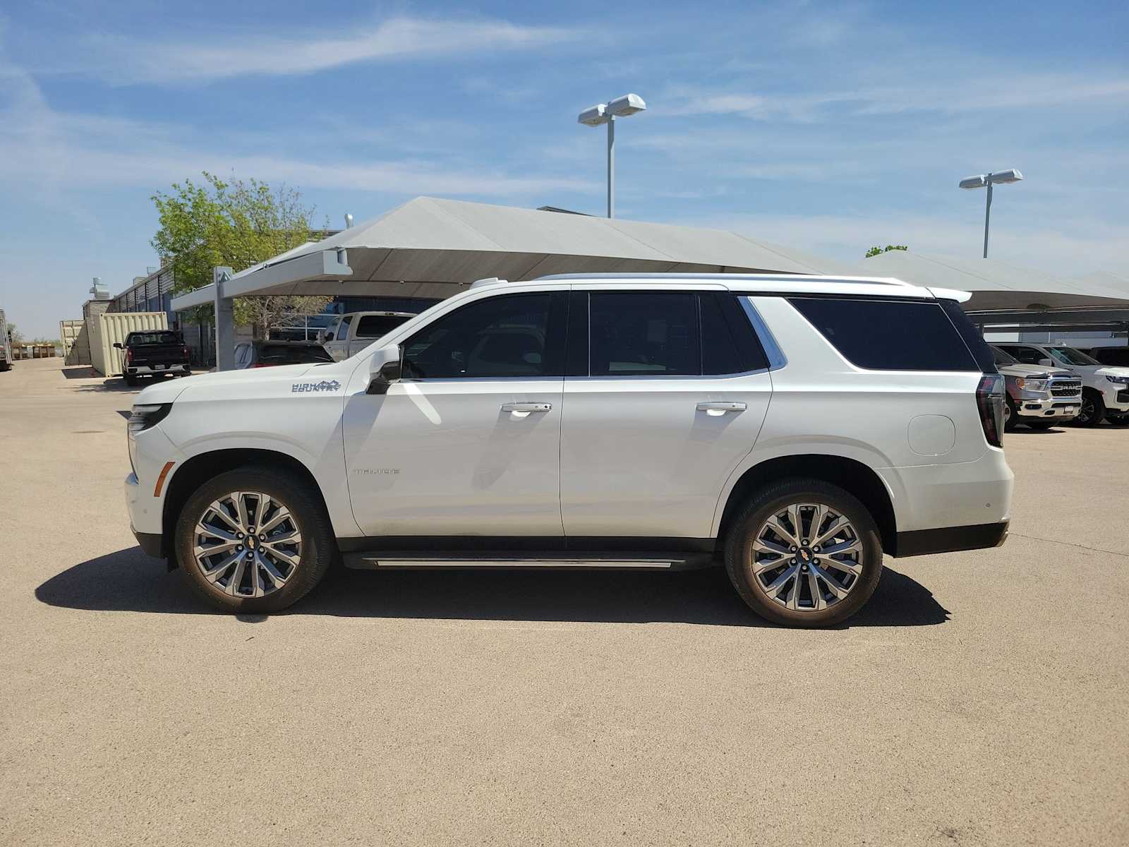 Thumbnail: 2025 Chevrolet Tahoe - 6